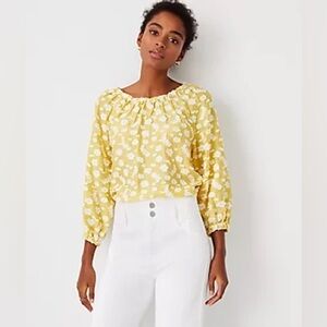 Ann Taylor NWT❗️ Floral Off-Shoulder Peasant Top Clip Dot Embroidered